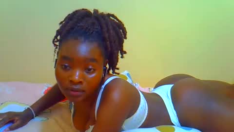 abbiehh online show from 04-18-26, 02:59