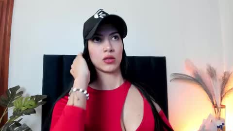 Snapshot of abbiejoness_ chatting on 10-16-25, 11:33 Abbie Joness online show from 10-16-25, 11:33