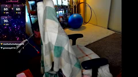 Snapshot of abbifox5 chatting on 09-19-25, 05:35 Abbifox5 online show from 09-19-25, 05:35