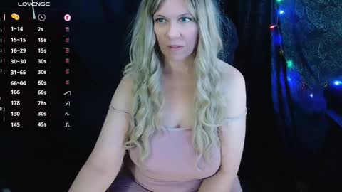 AbbiNatural online show from 11-17-25, 09:09