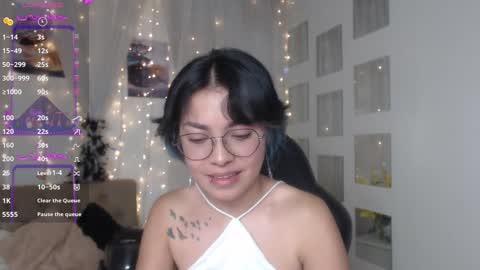 Snapshot of abbiross chatting on 01-10-25, 10:25 Abbi online show from 01-10-25, 10:25