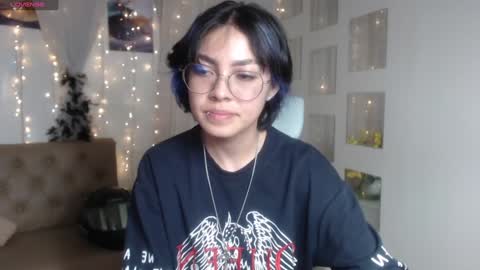 Snapshot of abbiross chatting on 01-28-25, 10:45 Abbi online show from 01-28-25, 10:45