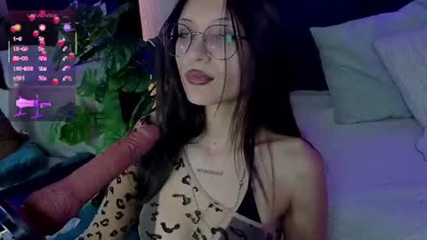 Snapshot of abby_dreamss chatting on 06-15-26, 07:49 Abby online show from 06-15-26, 07:49