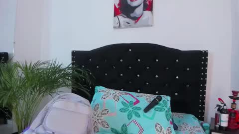 Snapshot of abby_jones2 chatting on 04-29-26, 03:21 abby jones online show from 04-29-26, 03:21