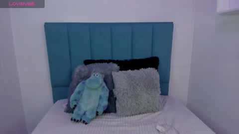 ABBY online show from 11-22-25, 02:49