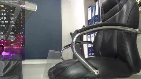 Vannesa online show from 02-17-25, 10:29