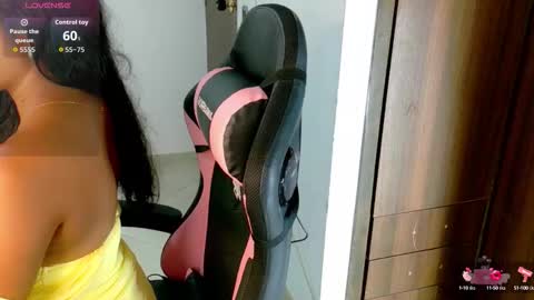 Snapshot of abby_tits chatting on 09-30-25, 06:35 ABBY online show from 09-30-25, 06:35