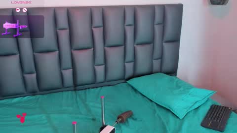 abbyadams23 online show from 12-02-25, 03:01