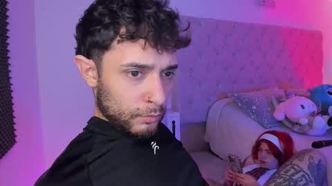 Snapshot of abbyandchris1 chatting on 12-22-25, 03:20 START TRANSMISSION ---- AM COLOMBIA TIME online show from 12-22-25, 03:20