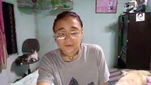 Snapshot of abbyasher chatting on 12-12-24, 11:58 Abby online show from 12-12-24, 11:58