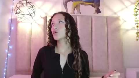 Snapshot of abbycutecs chatting on 09-23-25, 02:09 abbycute online show from 09-23-25, 02:09