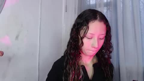 Snapshot of abbycutecs chatting on 10-09-25, 02:26 abbycute online show from 10-09-25, 02:26