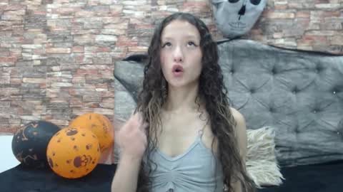 abbycute online show from 10-21-25, 02:51