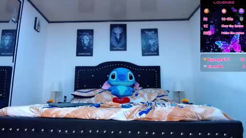 Snapshot of abbyshinne chatting on 11-21-25, 03:54 abbyshinne online show from 11-21-25, 03:54