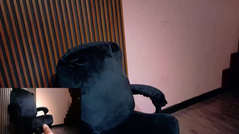 Abby Stones online show from 05-20-26, 01:06