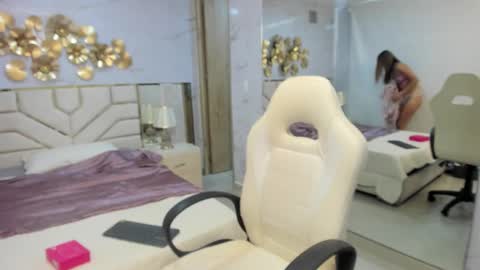 Abby online show from 03-09-26, 09:41