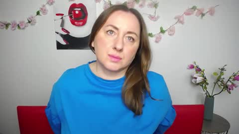 abbytaylorr online show from 12-04-25, 07:17