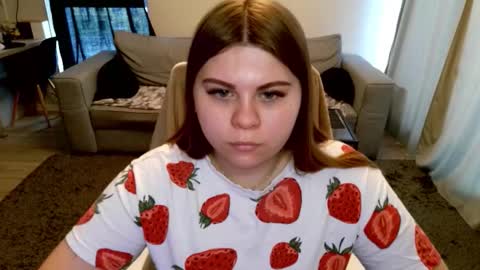 Snapshot of abbyvibe chatting on 11-10-25, 11:20 abbyvibe online show from 11-10-25, 11:20