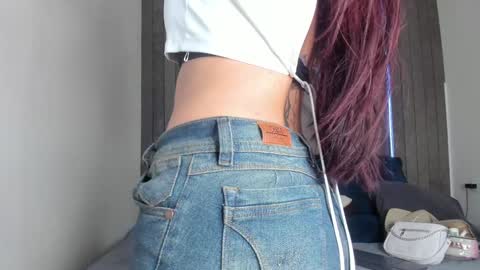 Snapshot of abbywathson chatting on 01-13-25, 07:31 A B B Y online show from 01-13-25, 07:31
