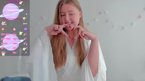 Snapshot of abbywyte chatting on 09-12-25, 01:33 Abby Stream at Sat Sun Mon Fri online show from 09-12-25, 01:33