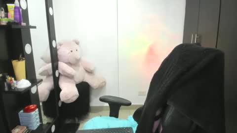     online show from 12-08-24, 03:53