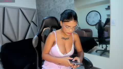 Abby  online show from 07-10-26, 11:57