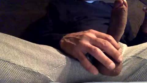 Snapshot of abel750005 chatting on 02-21-25, 10:07 CUBADADY online show from 02-21-25, 10:07