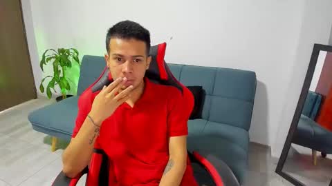 Independence model AbelAsburgo online show from 03-06-26, 01:24