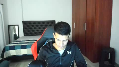 Snapshot of abelasburgo chatting on 06-11-26, 02:00 Independence model AbelAsburgo online show from 06-11-26, 02:00