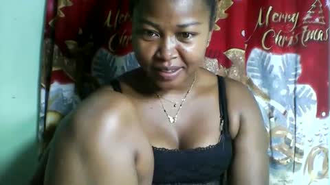 abella677022 online show from 06-05-26, 03:46