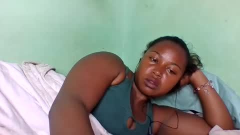 abella677022 online show from 07-26-26, 06:59