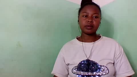 abella677022 online show from 07-30-26, 06:34