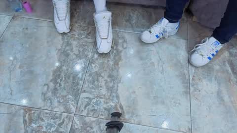 abella_as_ online show from 04-21-26, 01:28