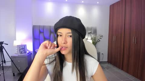  Abella Ruiz  online show from 02-26-25, 01:30