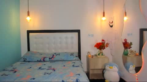  Abella and Kendra  online show from 10-29-25, 09:38