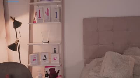  Abella  online show from 12-17-24, 03:28