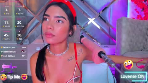 Snapshot of abelladgr chatting on 02-07-25, 08:55 abelladgr online show from 02-07-25, 08:55