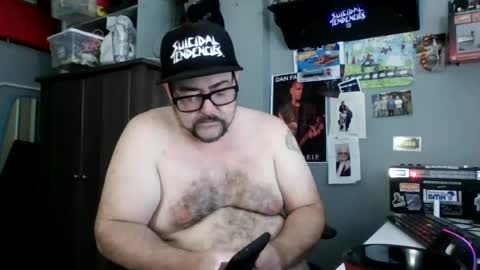 AJ online show from 06-26-26, 01:37