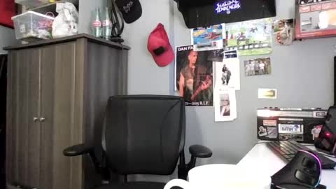 AJ online show from 07-07-26, 02:21