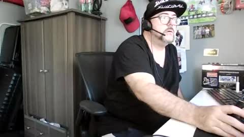 AJ online show from 07-09-26, 03:27
