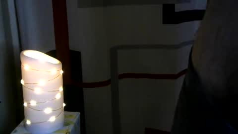 Snapshot of abercrombieguy22 chatting on 12-15-25, 05:44 AbercrombieGuy22 online show from 12-15-25, 05:44