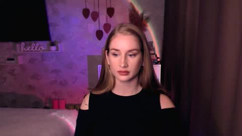 Anna online show from 11-13-25, 04:39