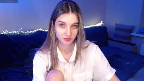 Abigail online show from 03-21-26, 04:43