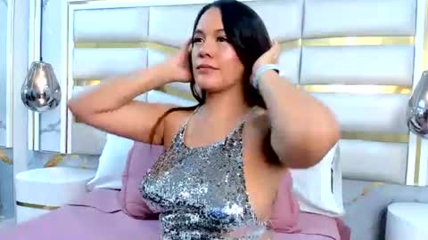 Snapshot of abiggailmonroe chatting on 07-28-26, 12:34 Abiggail online show from 07-28-26, 12:34