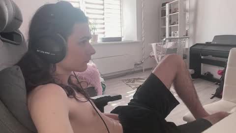 hi  cum in pvt noi extra tip online show from 05-21-26, 11:17