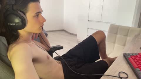 hi  cum in pvt noi extra tip online show from 07-28-26, 11:05