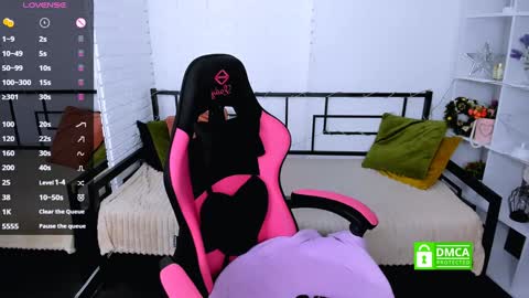 Mary online show from 01-06-25, 01:09