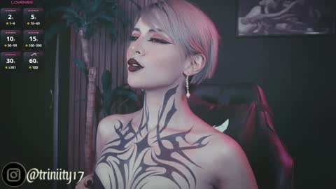 Snapshot of abril__colen chatting on 01-29-25, 04:19 April online show from 01-29-25, 04:19