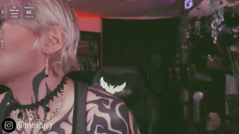 Snapshot of abril__colen chatting on 09-17-25, 03:41 April online show from 09-17-25, 03:41