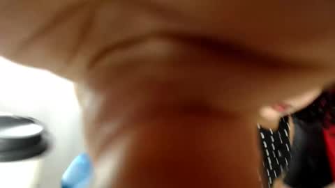 Abril Beltran online show from 11-11-25, 10:32